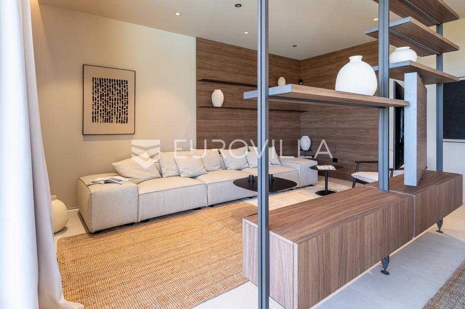 Casa In vendita -  Kaštelir-Labinci
