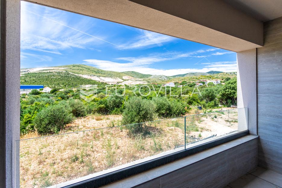Casa In vendita - Splitsko-dalmatinska Trogir - Okolica