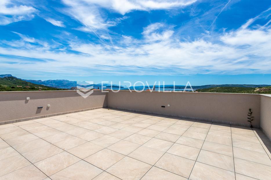 Casa In vendita - Splitsko-dalmatinska Trogir - Okolica