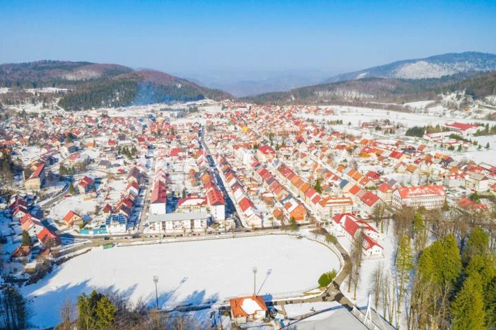 Pozemek na prodej 1254 m² – Delnice