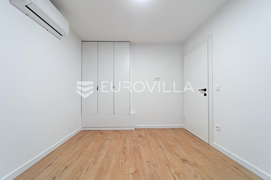 House For sale - Osječko-baranjska Osijek