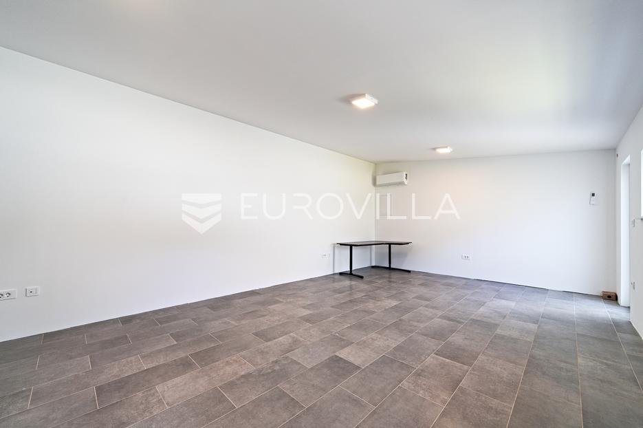 House For sale - Osječko-baranjska Osijek
