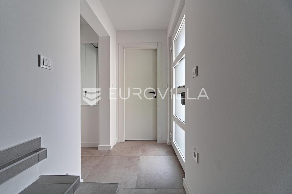 House For sale - Osječko-baranjska Osijek