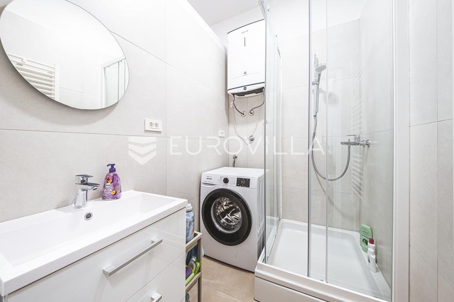 Apartma Naprodaj - Grad Zagreb Donji Grad