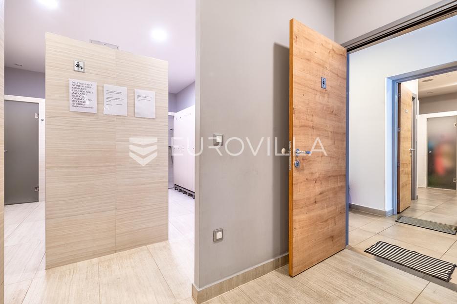 Business premises For sale -  Maksimir