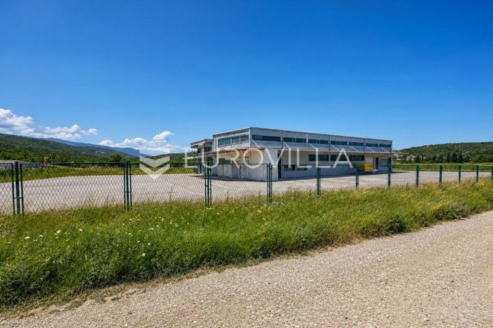 Komerční na prodej 3730 m² – Novi Vinodolski