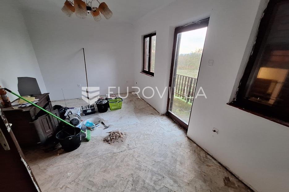 Haus Zu verkaufen - Karlovačka Karlovac - Okolica - foto 1/6