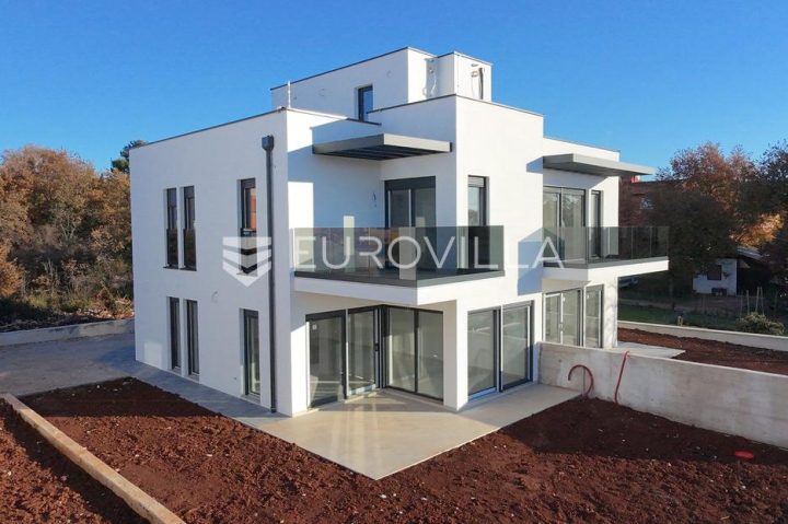 Dom na predaj 176 m² – Brtonigla