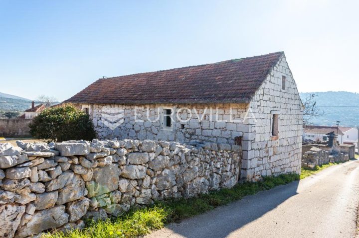 Haus Zu verkaufen - Splitsko-dalmatinska Marina - foto 3/28