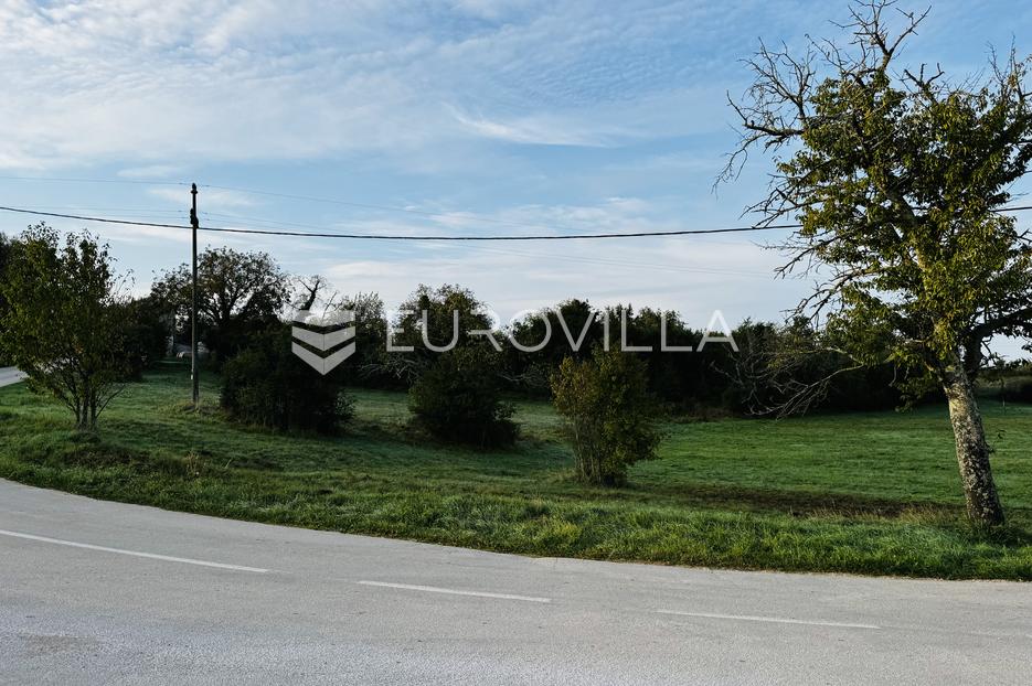 Zemljište Na prodaju -  Grožnjan