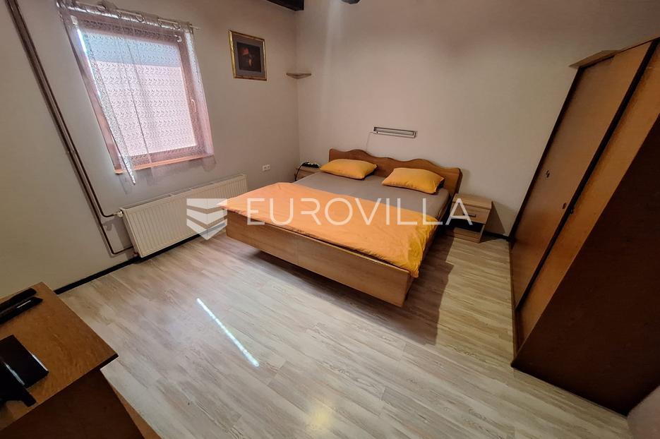 Dům Na prodej - Karlovačka Karlovac - Okolica