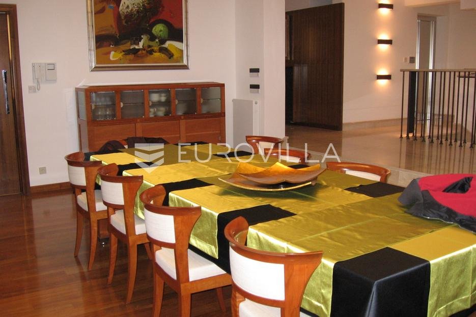 House For rent - Grad Zagreb Gornji Grad - Medveščak