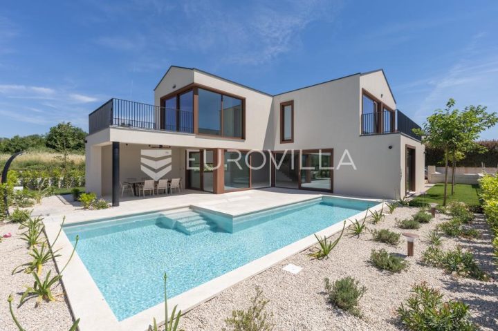 Maison à vendre 212 m² – Vabriga