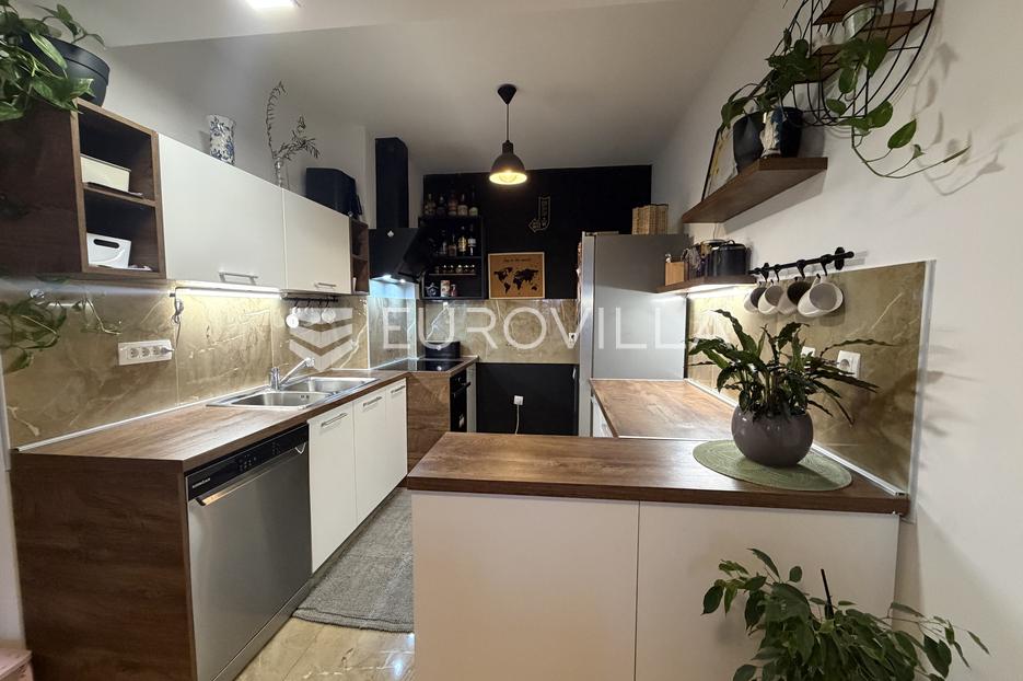 Apartmán Na prodej - Osječko-baranjska Đakovo