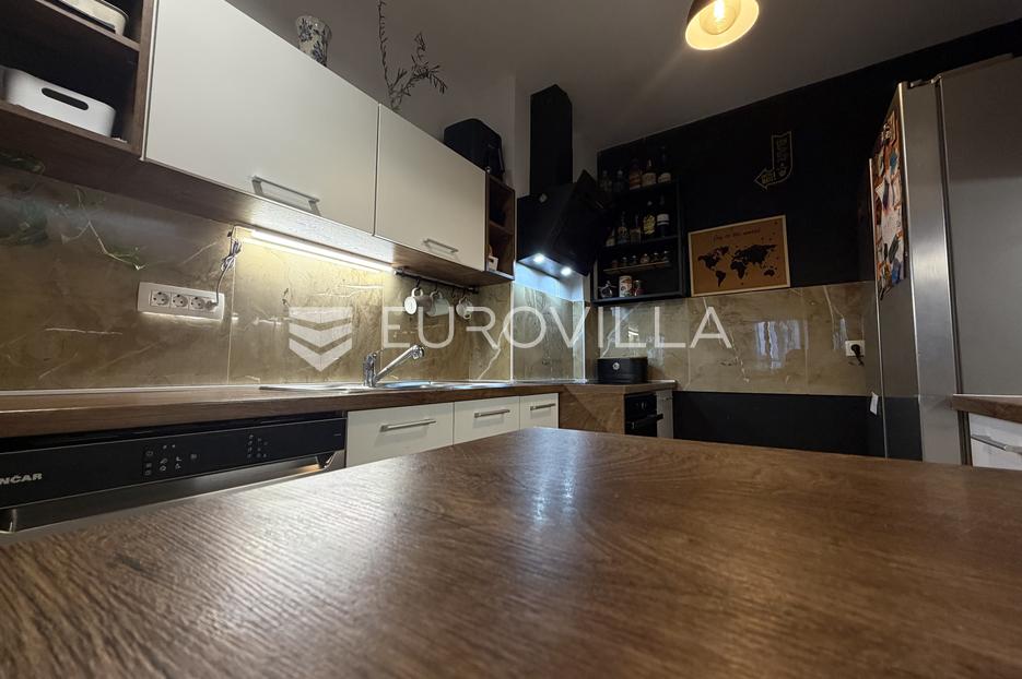 Apartmán Na prodej - Osječko-baranjska Đakovo