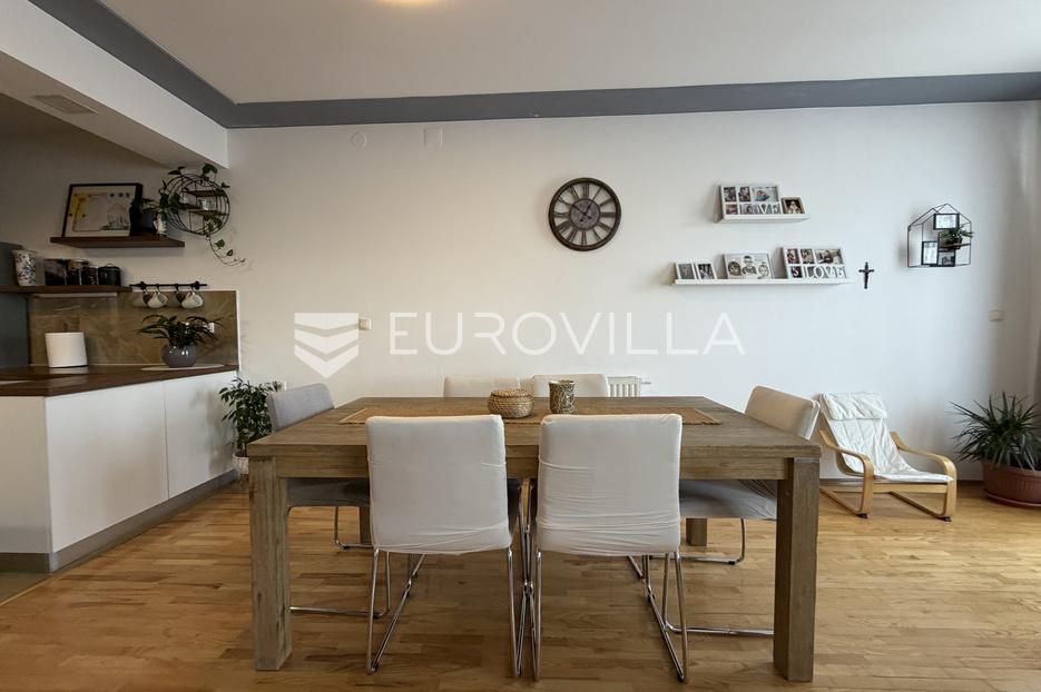 Apartmán Na prodej - Osječko-baranjska Đakovo