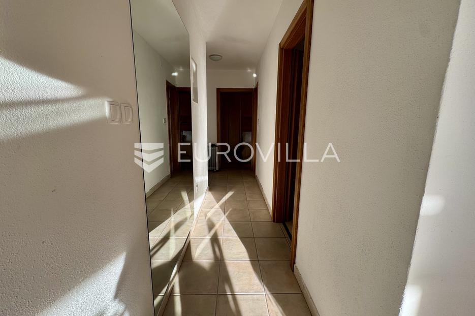 Apartment Zu verkaufen -  Crikvenica