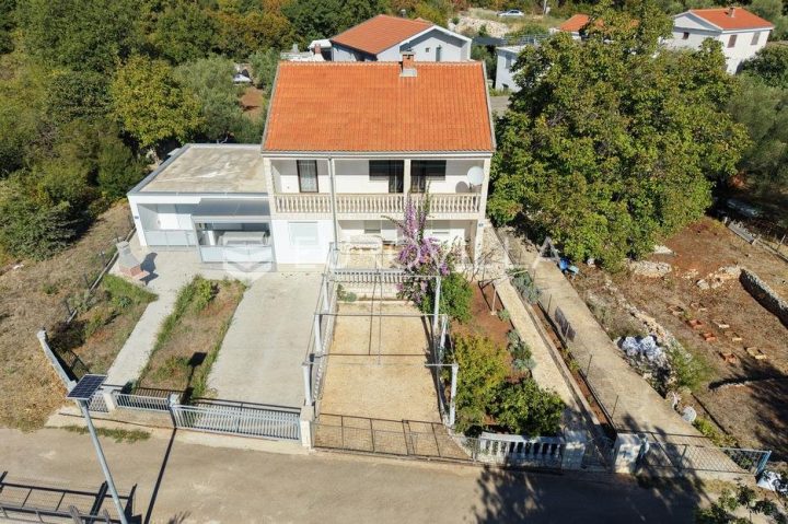 Kuća Na prodaju - Dubrovačko-neretvanska Janjina - foto 2/20