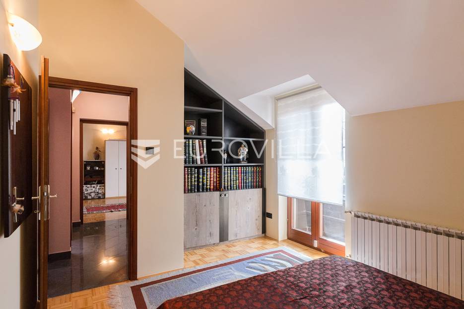 Haus Zu verkaufen -  Podsljeme
