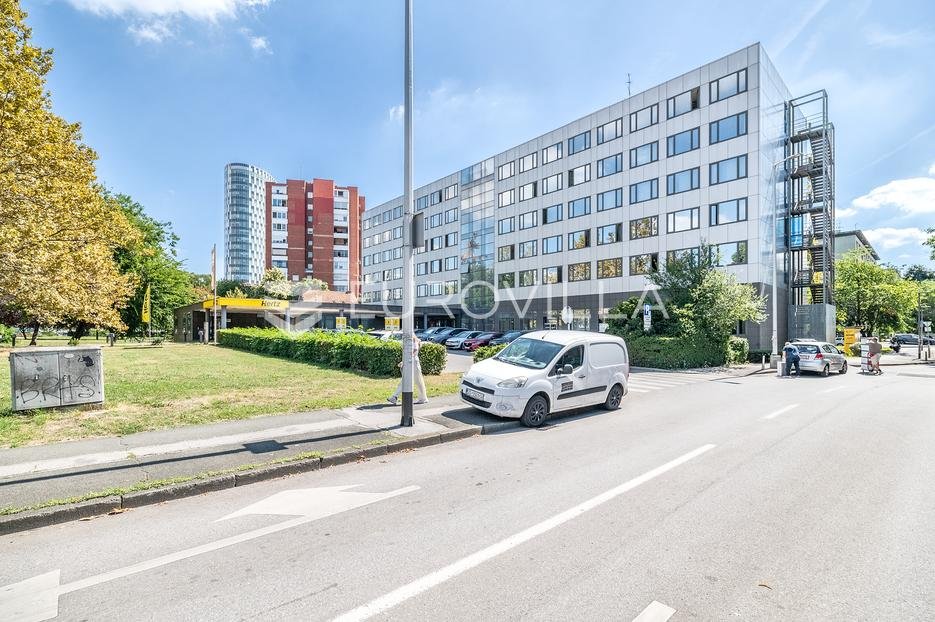 Poslovni prostor Za najam - Grad Zagreb Trnje - foto 1/15