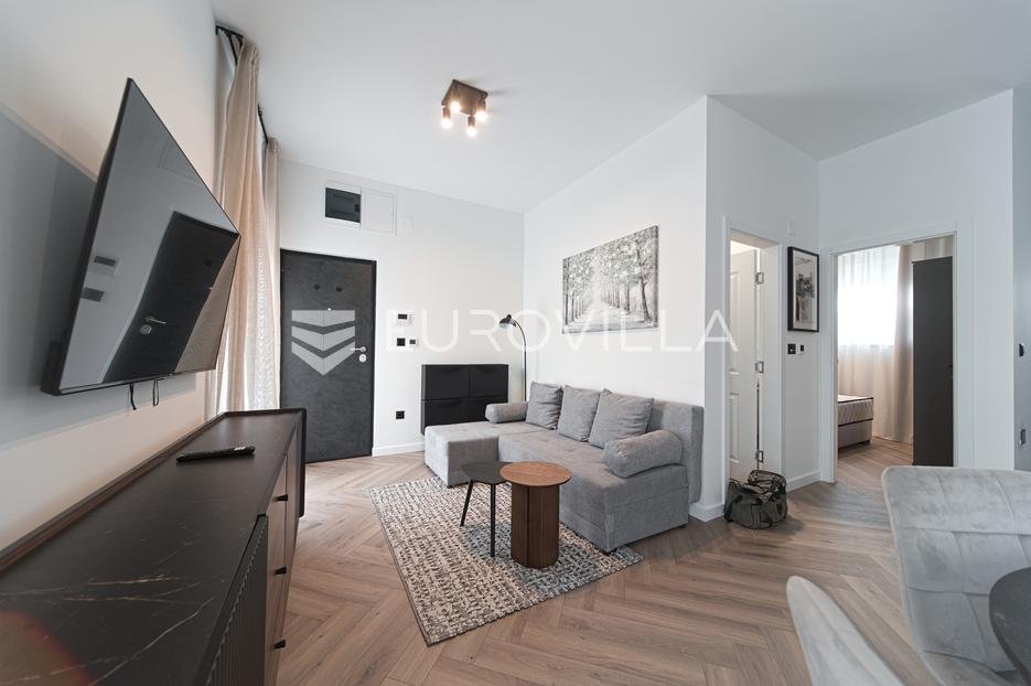 Appartement À vendre - Osječko-baranjska Osijek - foto 2/9