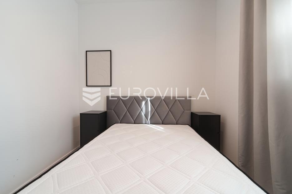 Appartement À vendre - Osječko-baranjska Osijek
