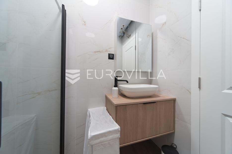 Appartement À vendre - Osječko-baranjska Osijek