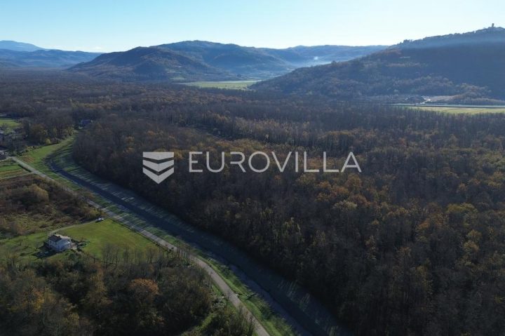 Parcela na predaj 1158 m² – Livade