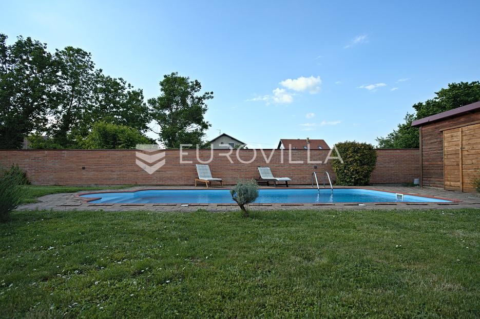 Maison À vendre - Osječko-baranjska Bilje