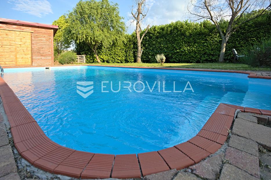 Maison À vendre - Osječko-baranjska Bilje