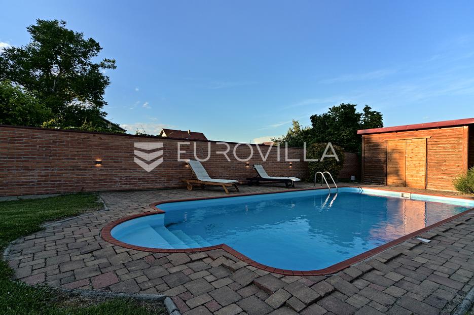 Maison À vendre - Osječko-baranjska Bilje