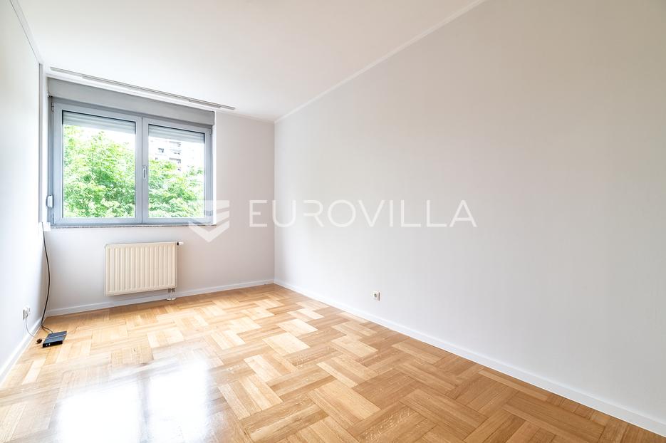 Apartma Naprodaj - Grad Zagreb Gornja Dubrava
