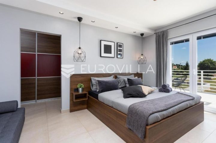 House For sale - Istarska Svetvinčenat - foto 2/19