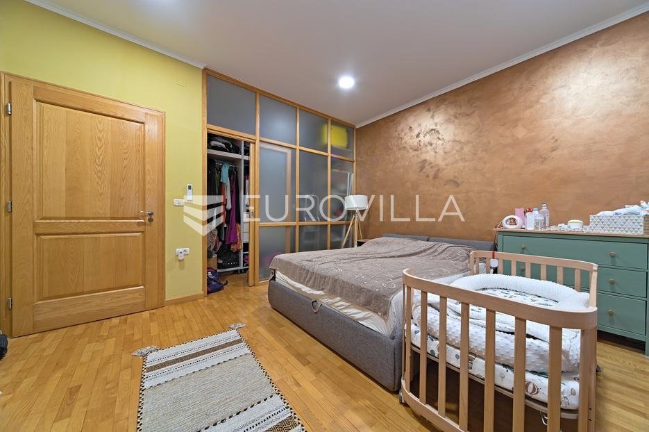 Apartmán Na prodej - Osječko-baranjska Osijek