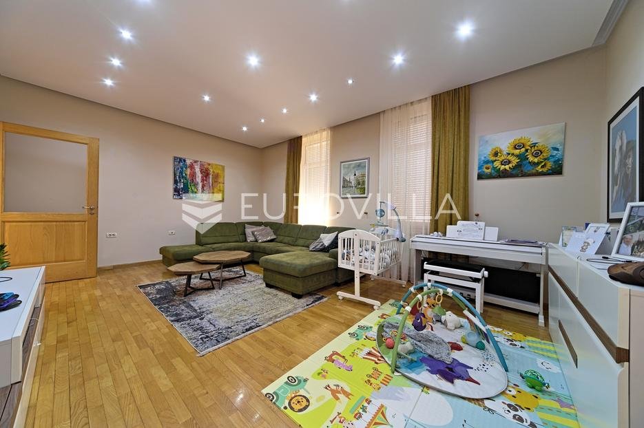 Apartmán Na prodej - Osječko-baranjska Osijek