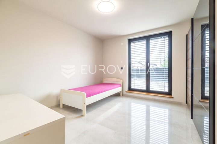 Haus Zu verkaufen - Zagrebačka Samobor - foto 5/9