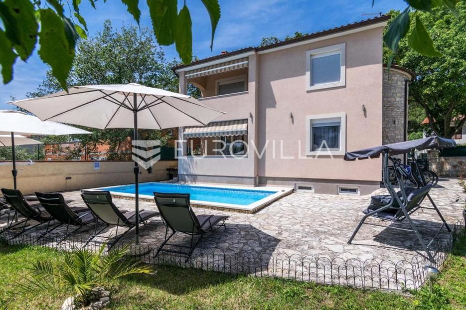 Kuća Na prodaju -  Pula