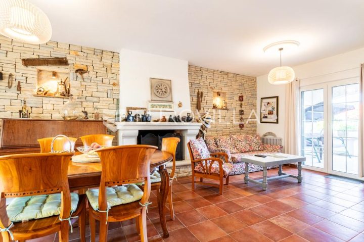 Casa In vendita - Splitsko-dalmatinska Supetar - foto 2/41