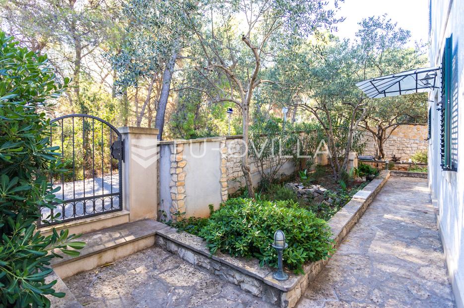 House For sale -  Supetar