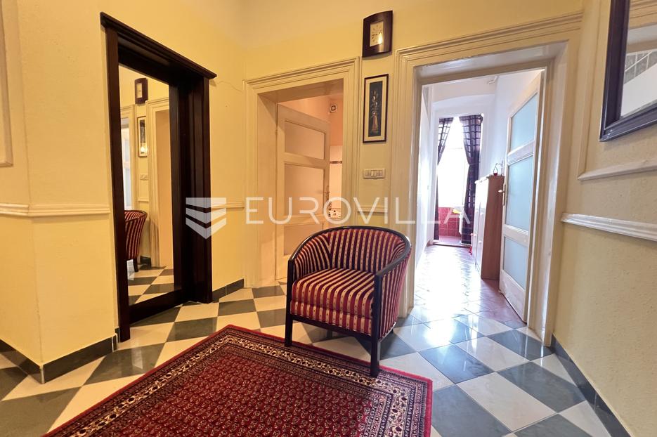 Apartment Zu verkaufen -  Pula