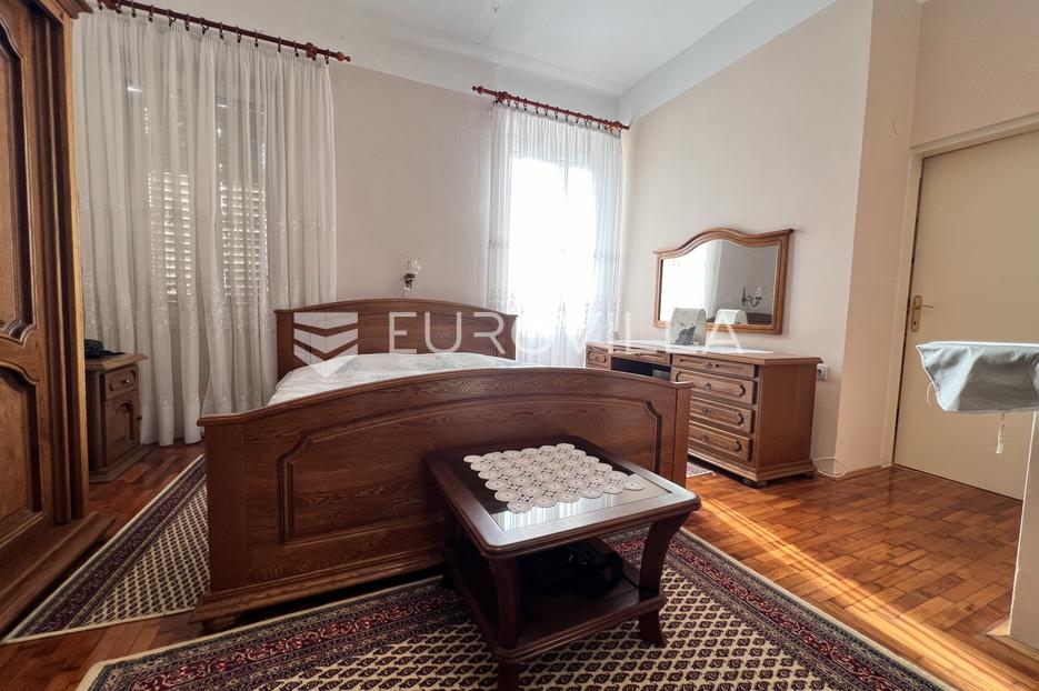 Apartment Zu verkaufen -  Pula