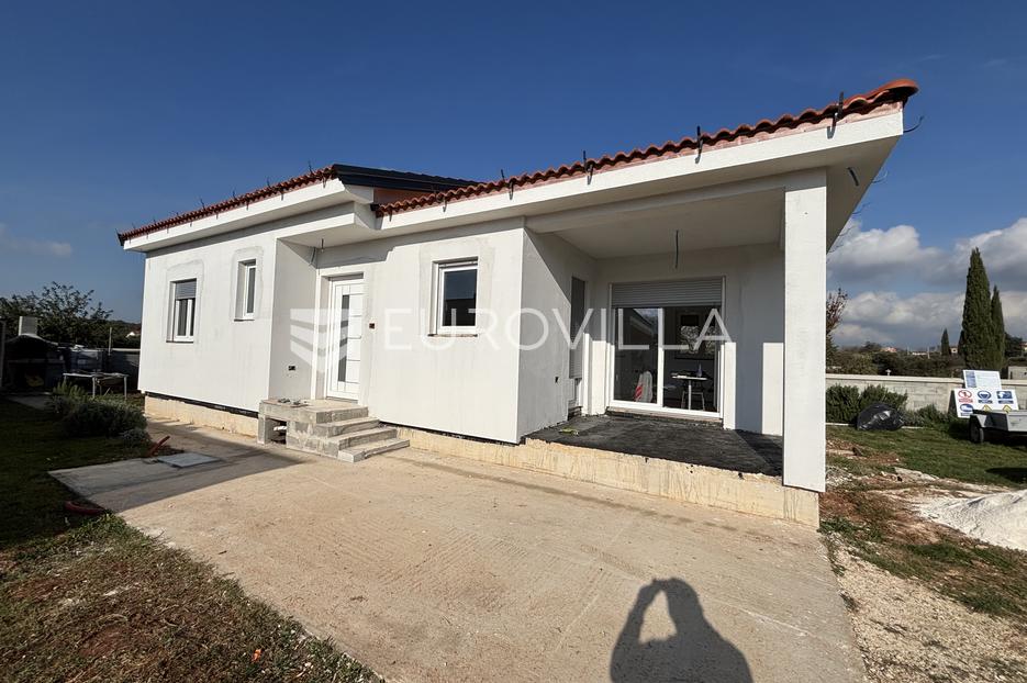 Kuća Na prodaju -  Pula