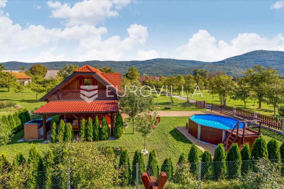 Dom Na predaj -  Otočac
