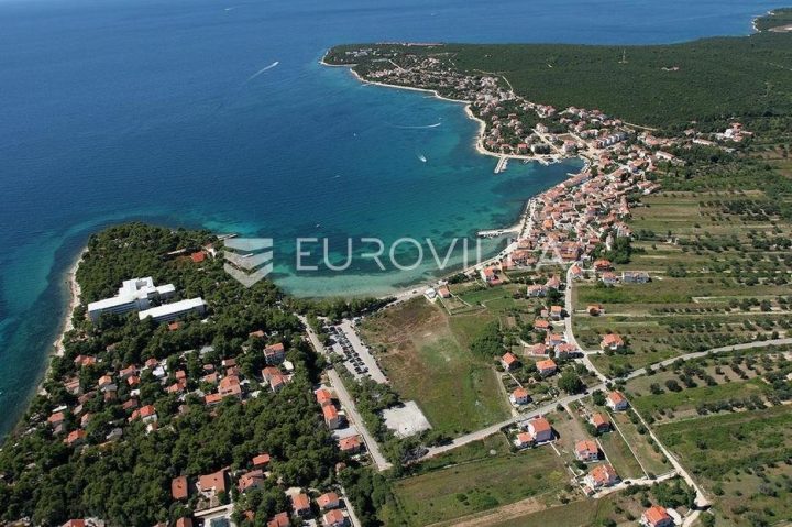 Grundstück zu verkaufen 1200 m² – Petrčane