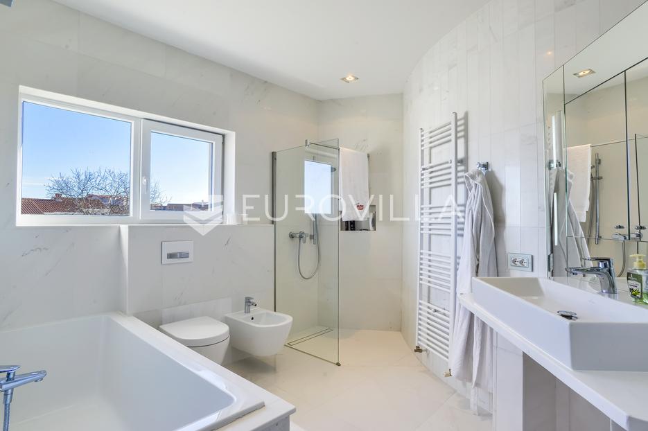 Apartment Zu verkaufen -  Pula