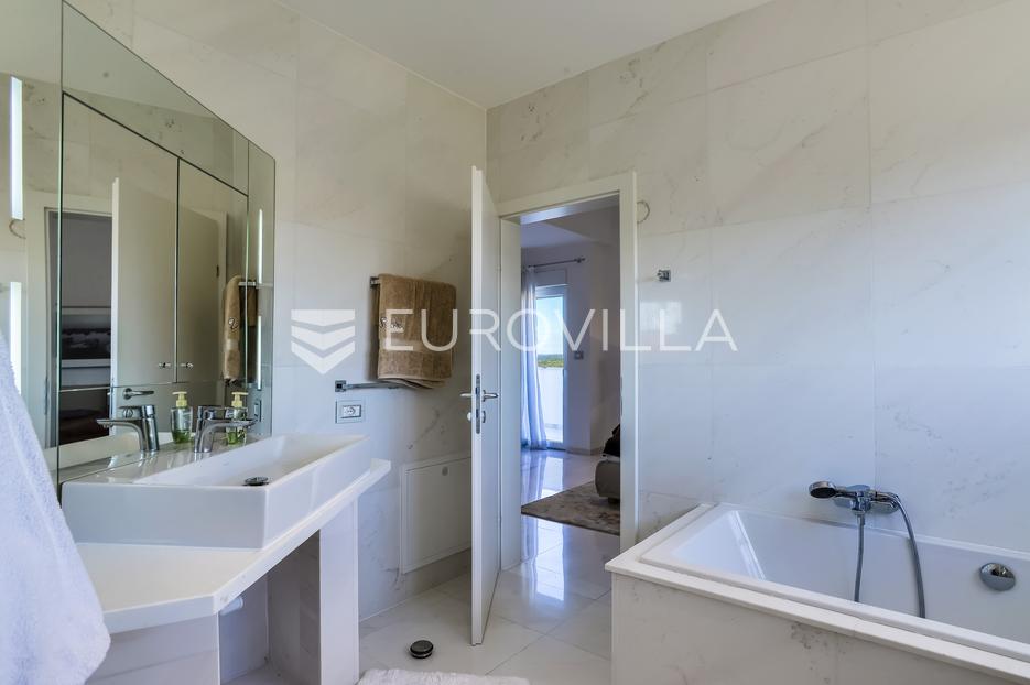 Apartment Zu verkaufen -  Pula