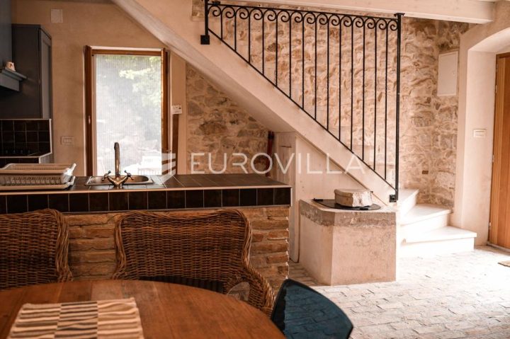 Hiša na predaj 70 m² – Susak