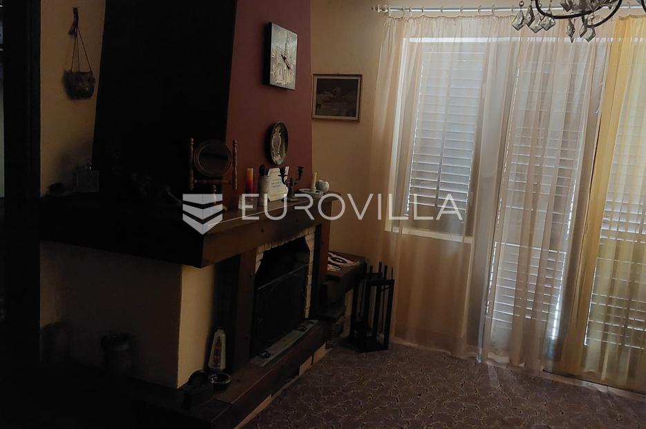 Maison À vendre - Požeško-slavonska Velika
