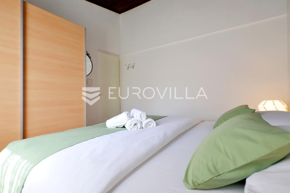 Kuća Na prodaju -  Trogir - Okolica