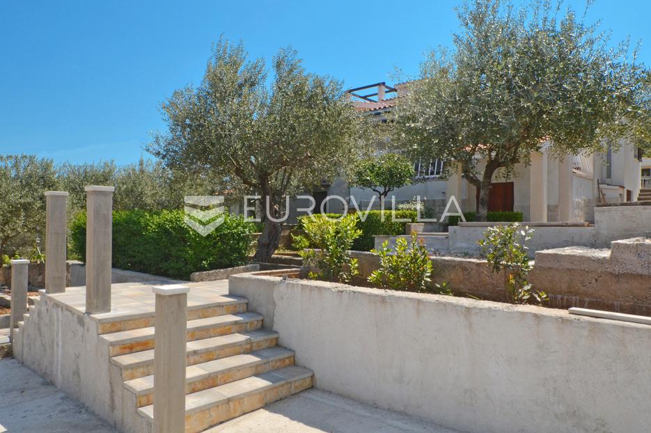 Kuća Na prodaju -  Trogir - Okolica
